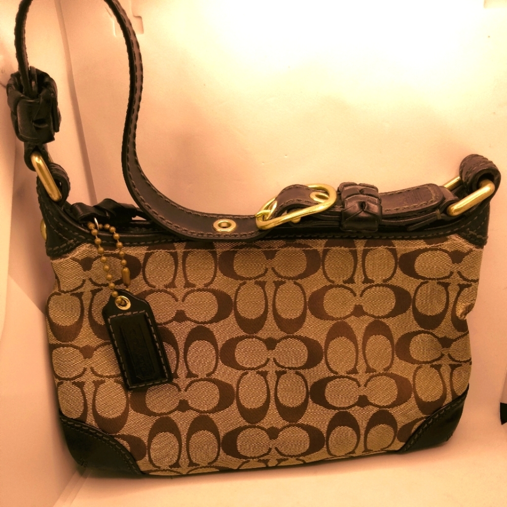 COACH 11430 Bleeker Small Shoulder Purse Bag-VERY NICE.